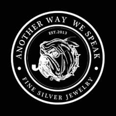 เจ้าหน้าที่การตลาดออนไลน์ Online Maketing Officer